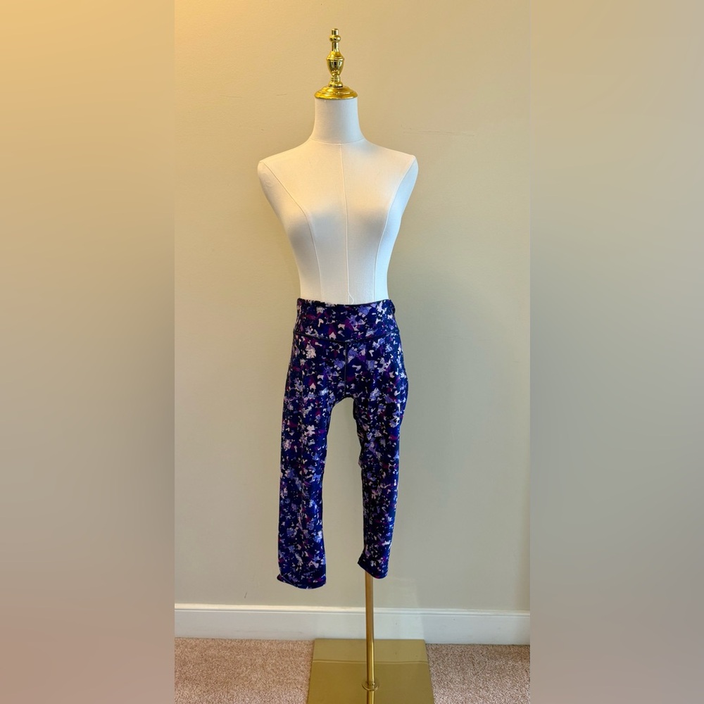 Gia Printed PowerLite Crop